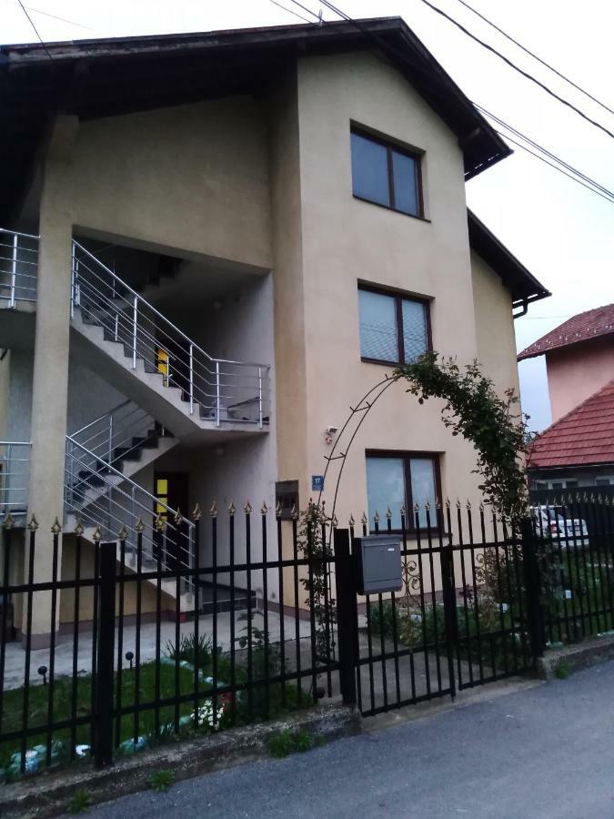Holiday Home Iman *